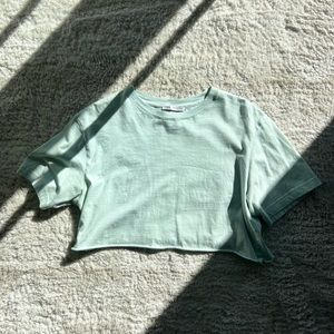 ZARA CROPPED TEE